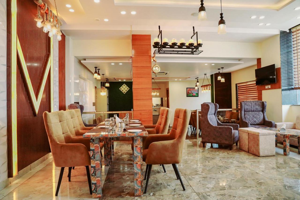 Hotel Vasdaa Grand Dehradun Buitenkant foto